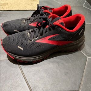 Brooks ghost 14 running shoes